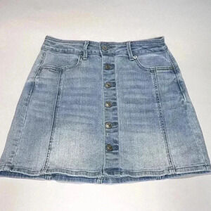 Like new**American Eagle Denim Skirt Size 2